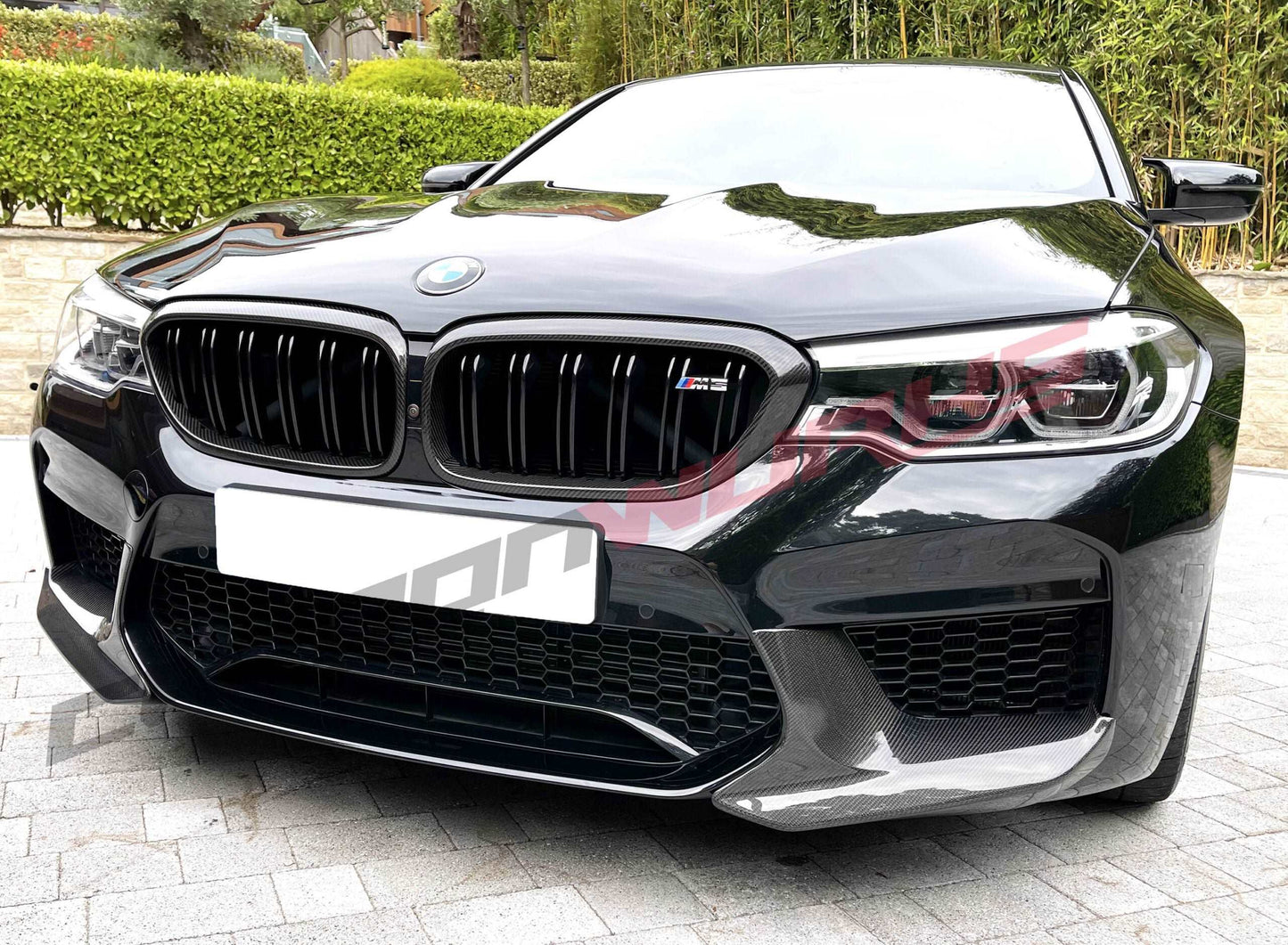 BMW M5 F90 CARBON FIBRE FRONT APRONS SPLITTERS 2017-2020 PRE-FACELIFT