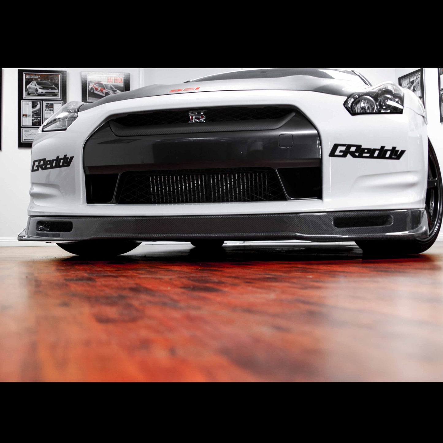VS-Style Carbon Fiber Front Lip For 2009-2011 Nissan GT-R