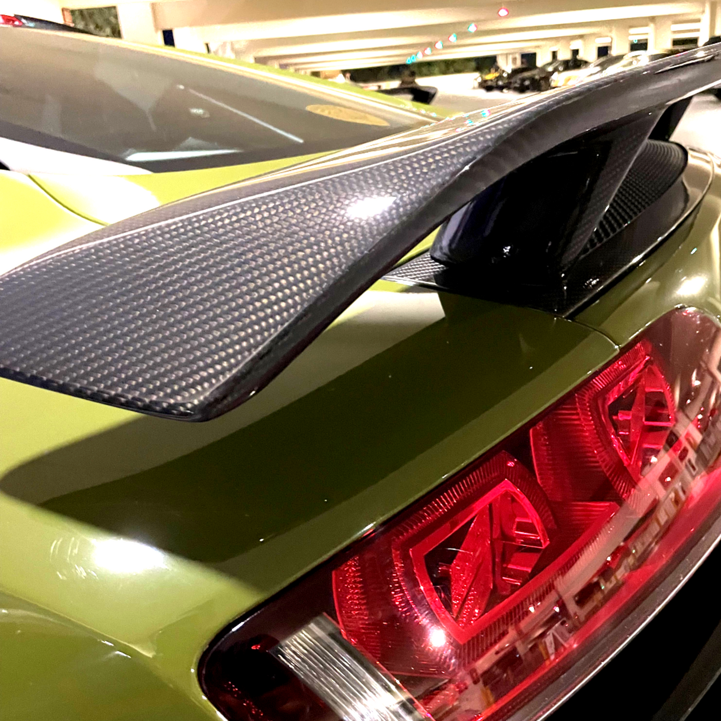 GT Rear Wing Factory-Style / CARBON FIBER - Fits Gen 1 R8