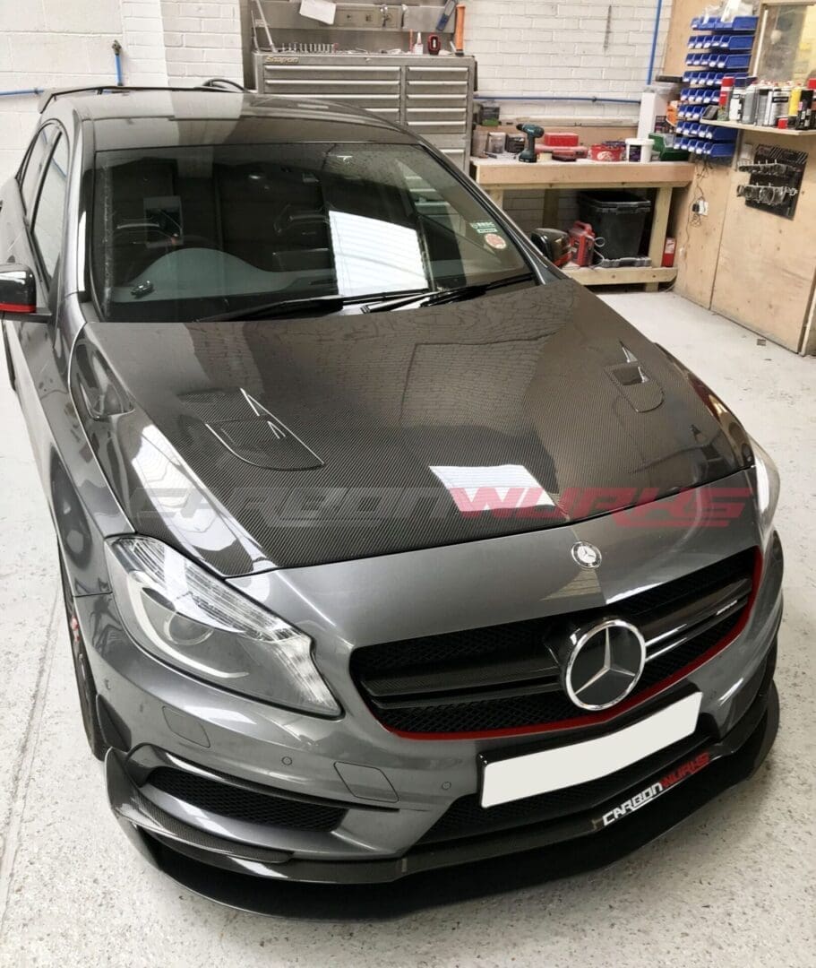 MERCEDES A-CLASS CARBON FIBRE VENTED BONNET