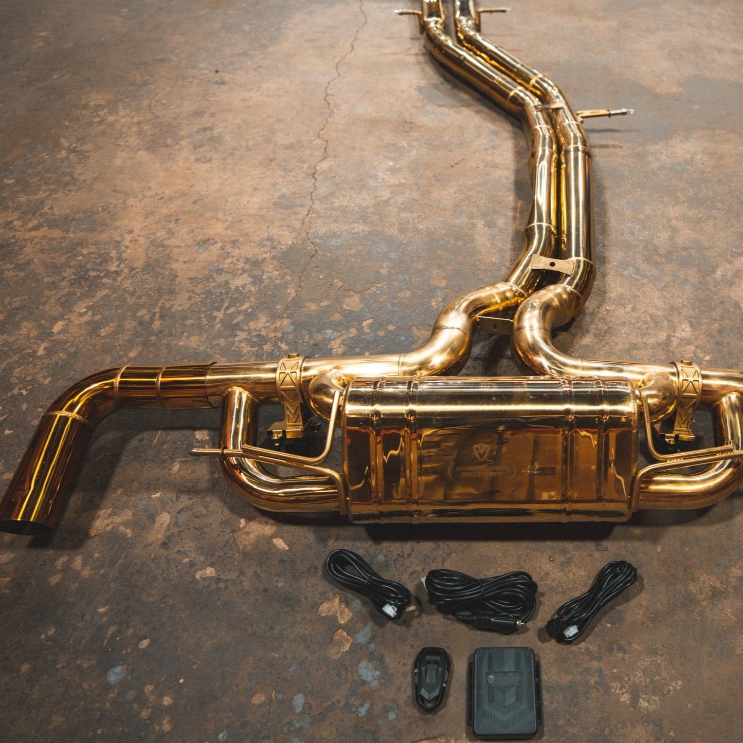 AUDI RSQ8 Valved Sport Exhaust system