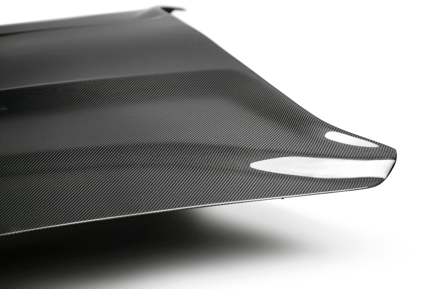 2018-2023 FORD MUSTANG TYPE-GR DOUBLE SIDED CARBON FIBER HOOD