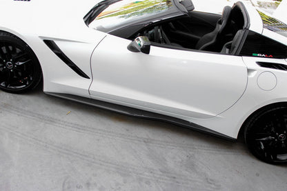 CSC Z06-style fiberglass side skirts for Corvette C7