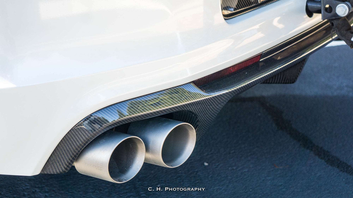 2013 - 2014 Shelby GT500 and 2013 BOSS 302 Carbon Fiber Rear Diffuser