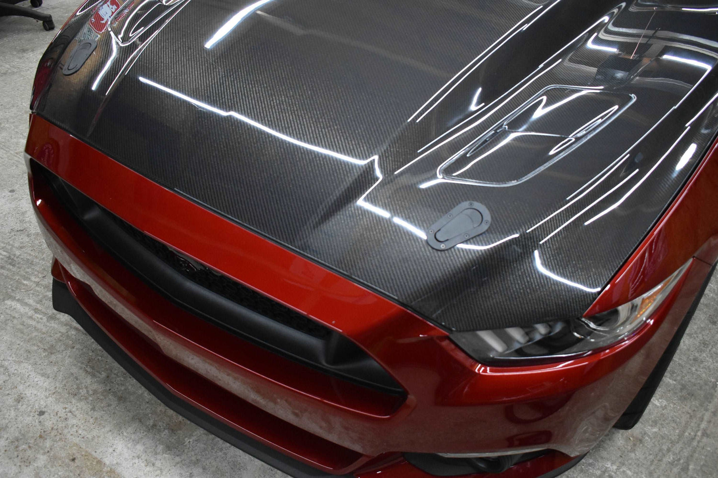 2015 - 2017 Mustang Double-Sided Carbon Fiber Cowl Hood
