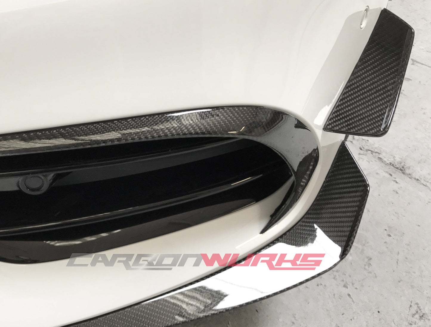 FACELIFT A45 “BLACK SERIES” FRONT CARBON FIBRE AERO PACK