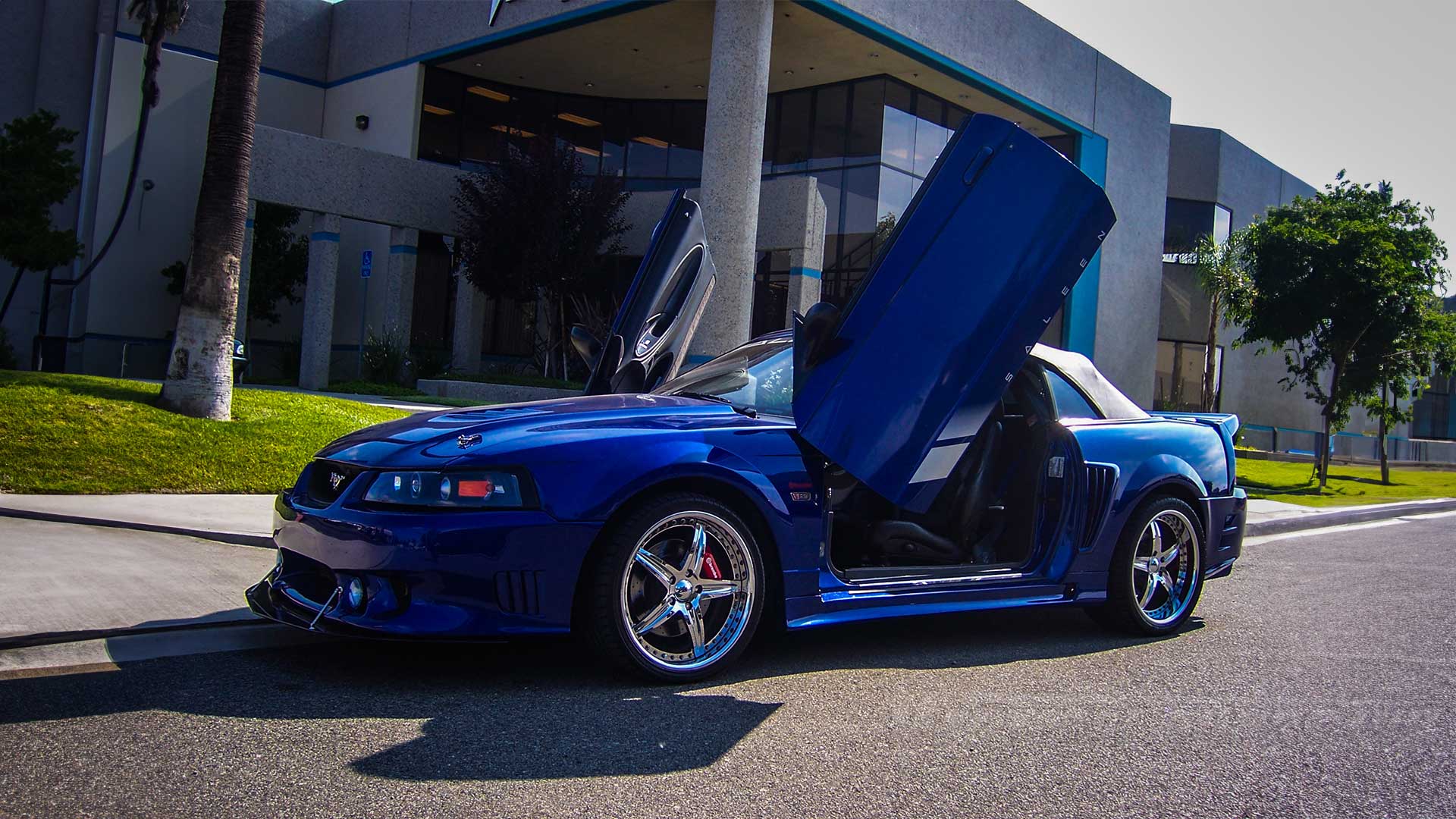 Enhance Your Ford Mustang 1999-2004 with Vertical Doors Kit