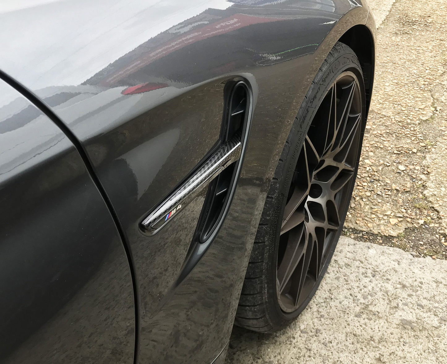 BMW M3 / M4 CARBON FIBRE SIDE VENTS