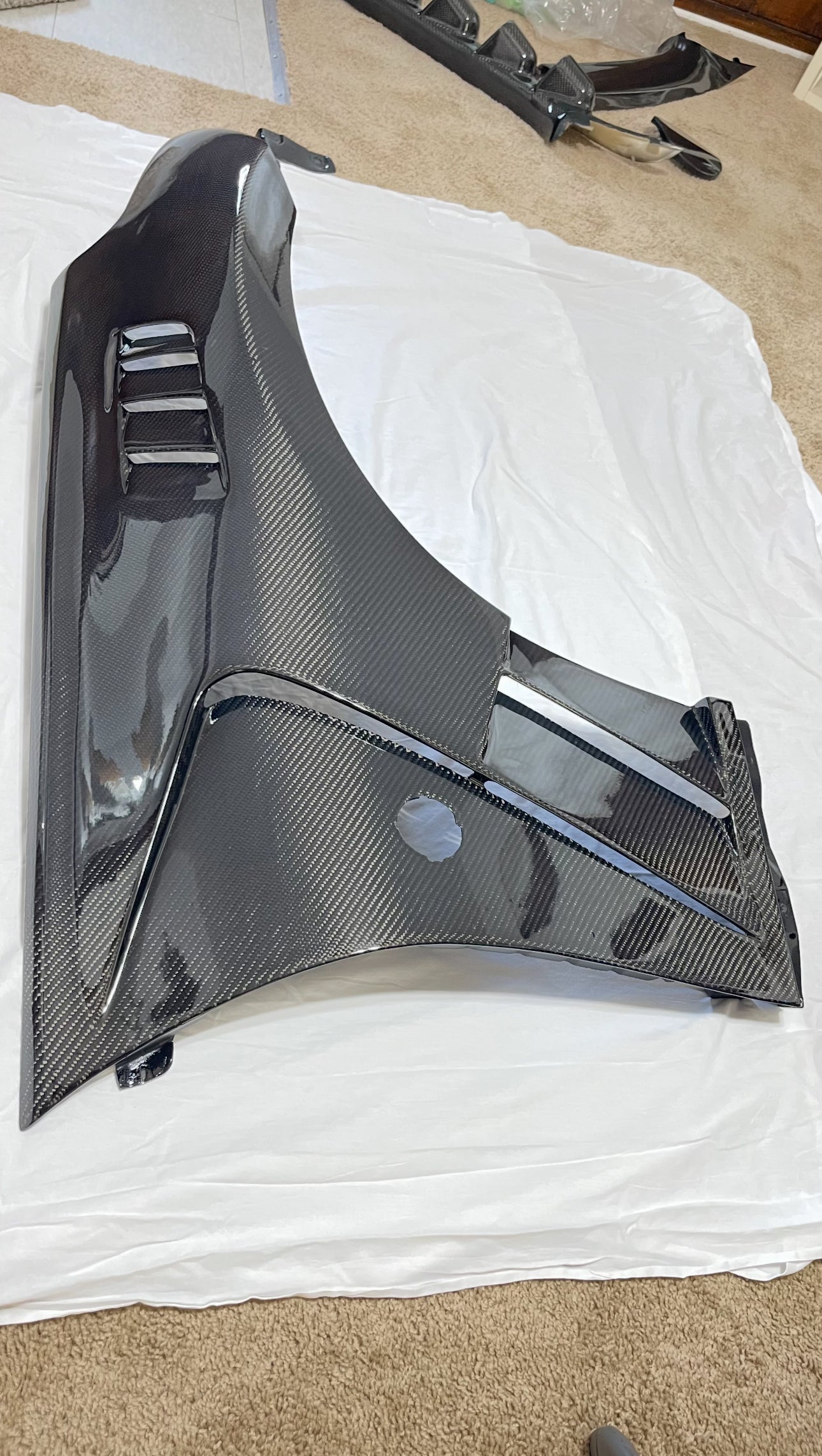 Nissan 370Z RS-1 Style Carbon Fiber Vented Front Fenders by Autobunch