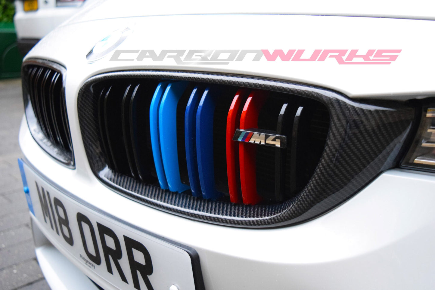 BMW M3 / M4 CARBON FIBRE KIDNEY GRILLES – M POWER COLOURS