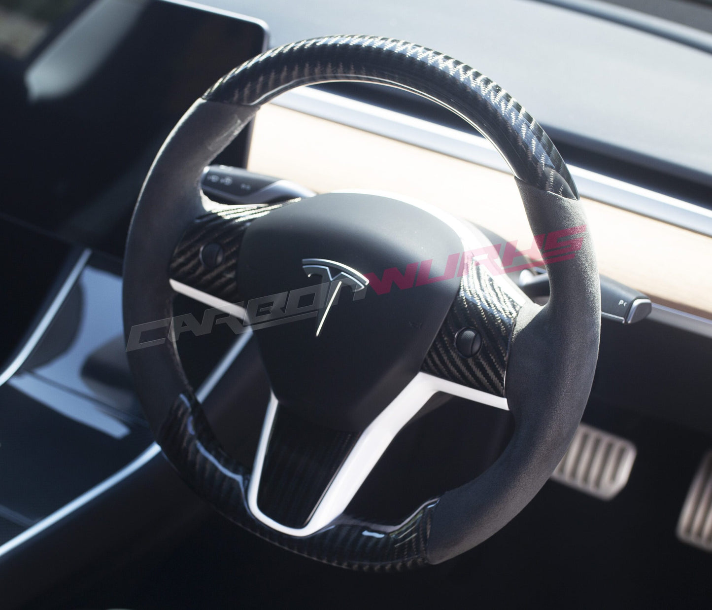 TESLA MODEL 3 CARBON FIBRE STEERING WHEEL – CUSTOMIZABLE