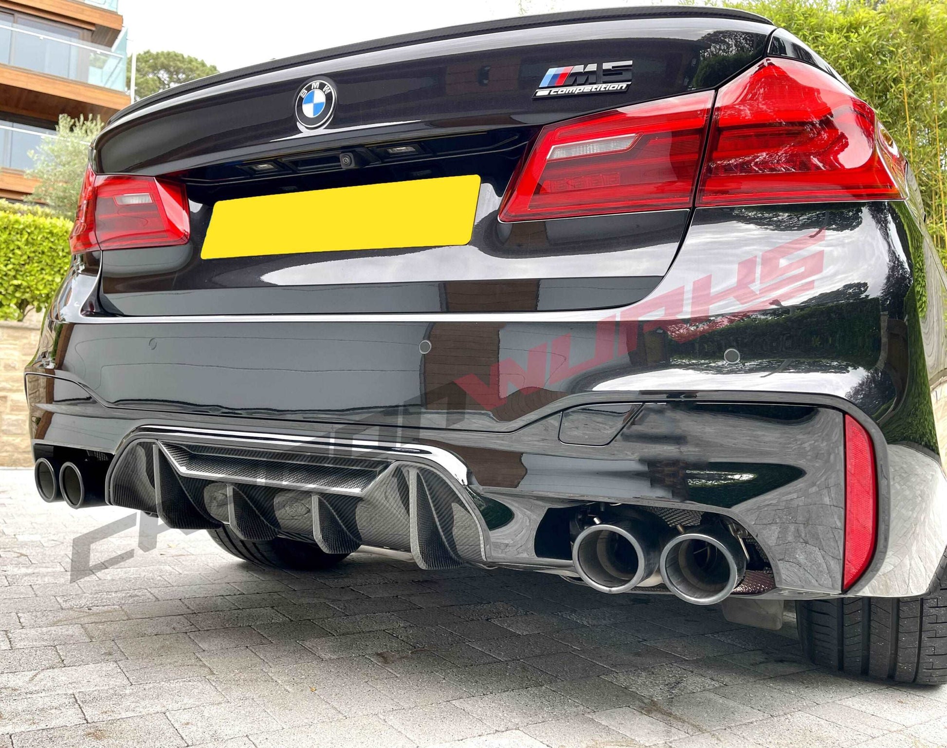 BMW M5 F90 CARBON FIBRE M-PERFORMANCE STYLE DIFFUSER