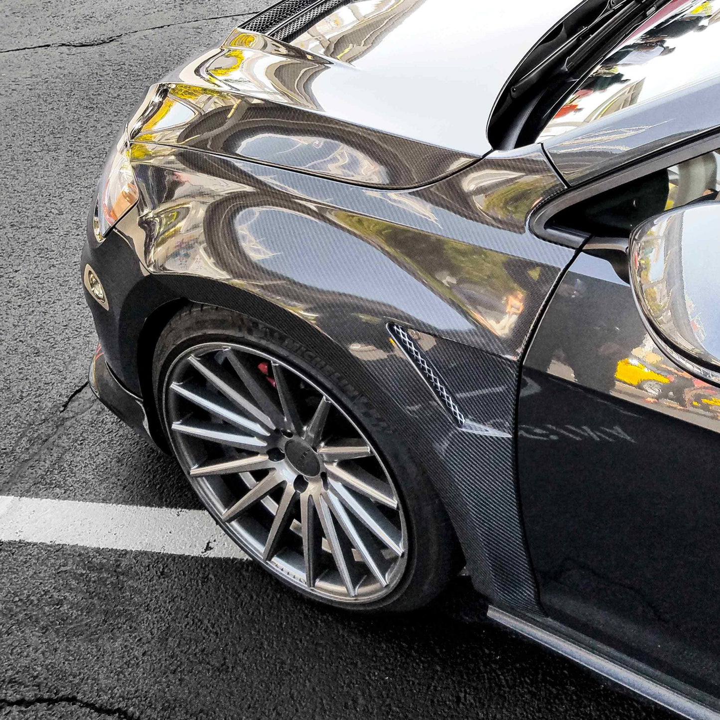 Carbon Fiber Wide Fenders For 2015-2017 VW Golf MK7