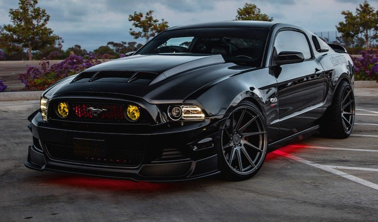 2010 - 2014 Shelby GT500 & 2013 - 2014 Mustang Carbon Fiber Ram Air Cowl Hood