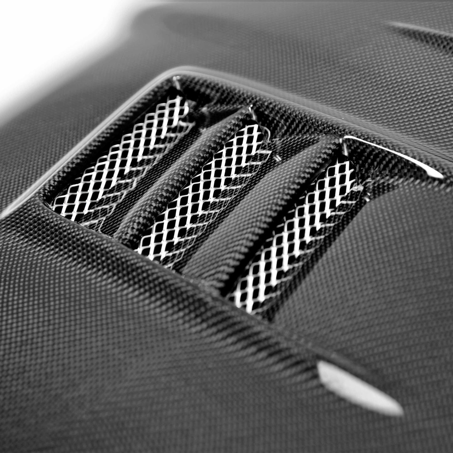 CWII-Style Carbon Fiber Hood For 2006-2007 Subaru Impreza/WRX/STi