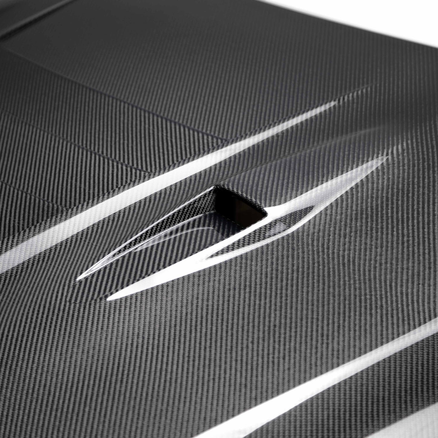 DS-Style Carbon Fiber Hood For 2009-2016 Nissan GT-R