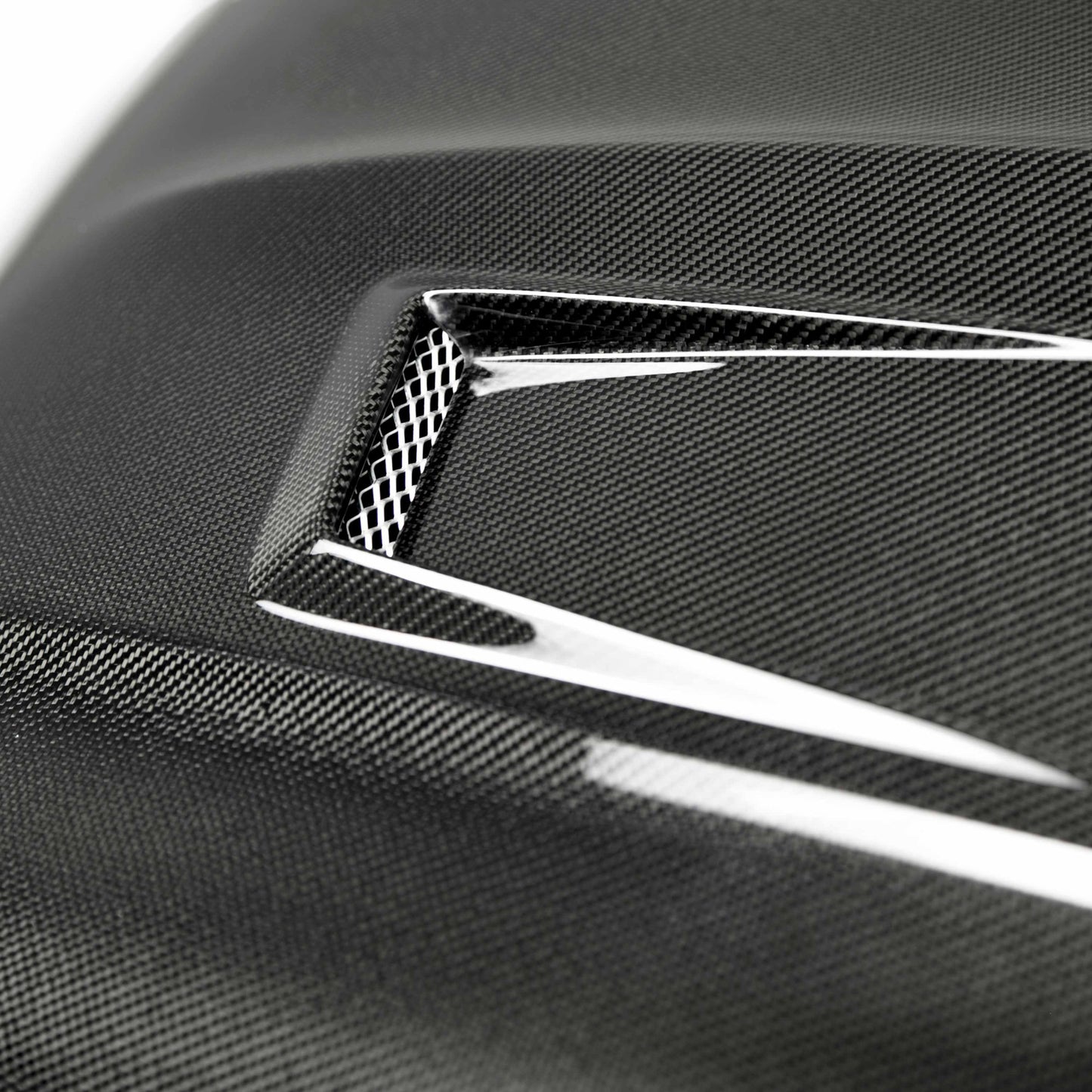 GT-Style Carbon Fiber Hood For 2012-2015 Mercedes Benz C63