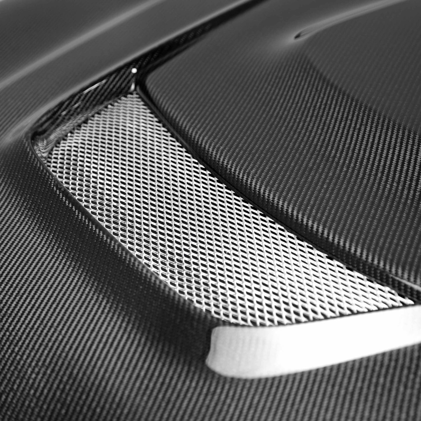 VS-Style Carbon Fiber Hood For 2012-2020 BMW F30 3 Series / F32 4 Series