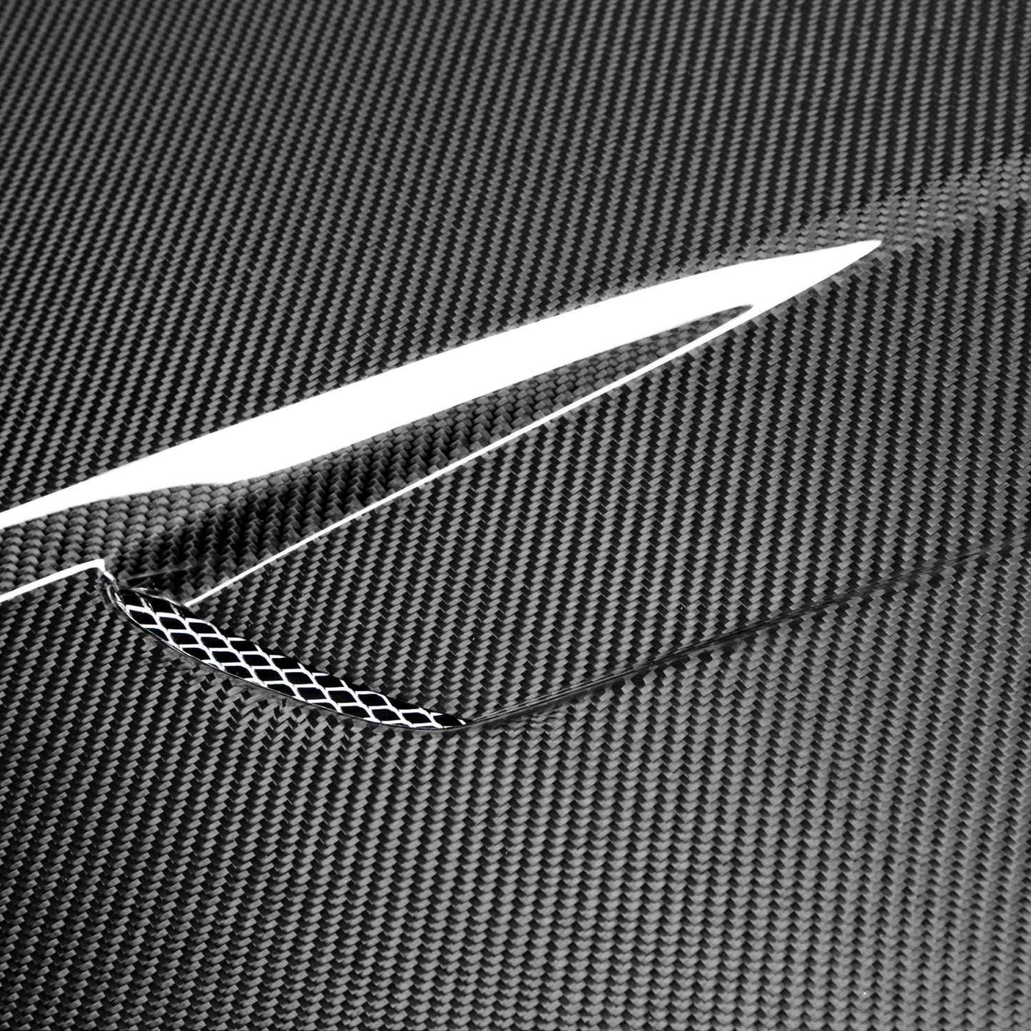TM-Style Carbon Fiber Hood For 2015-2021 VW Golf MK7