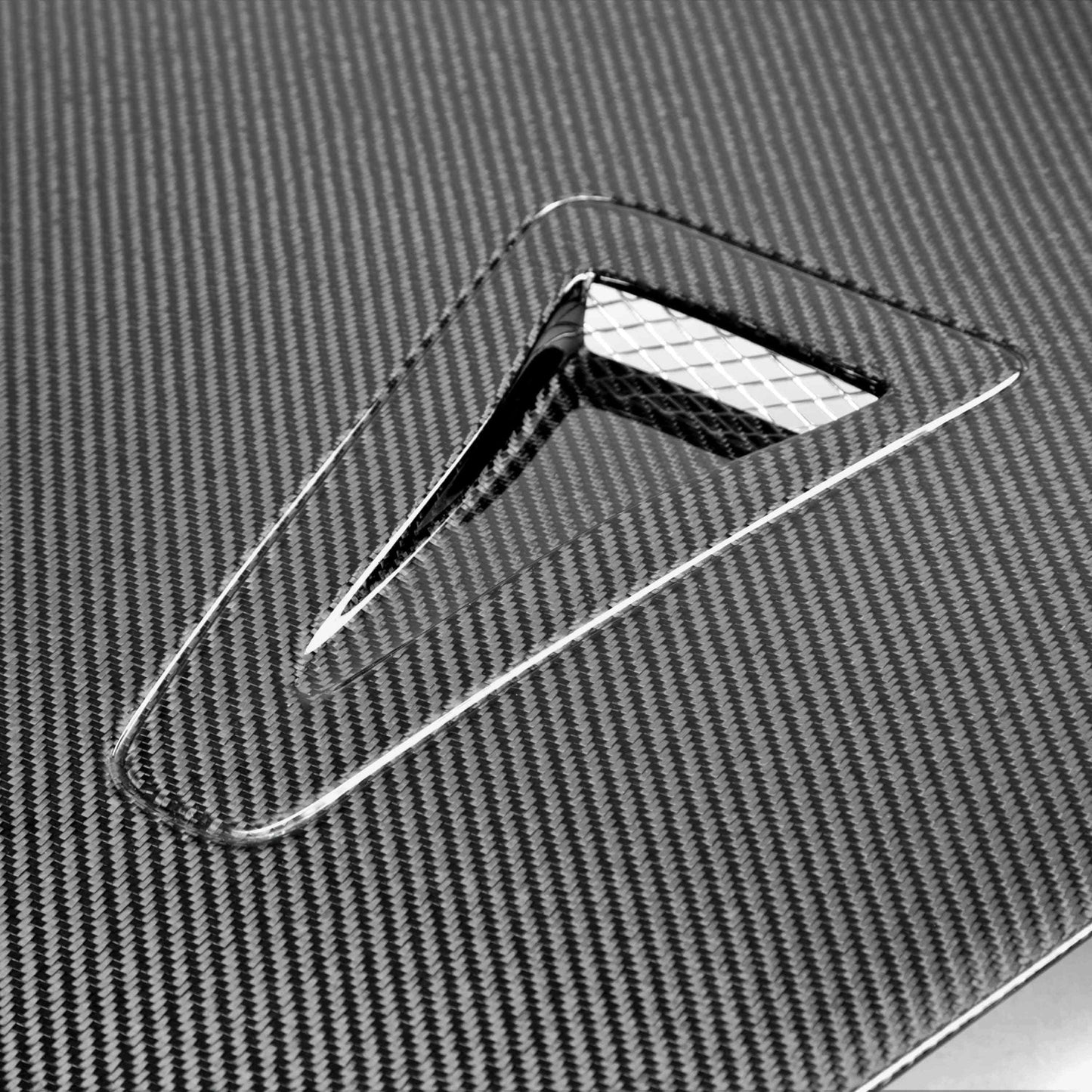 GTR-Style Carbon Fiber Hood For 2011-2017 Nissan Juke