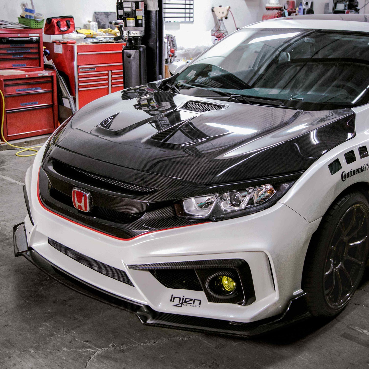MR-Style Carbon Fiber Hood For 2016-2021 Honda Civic 2DR/4DR