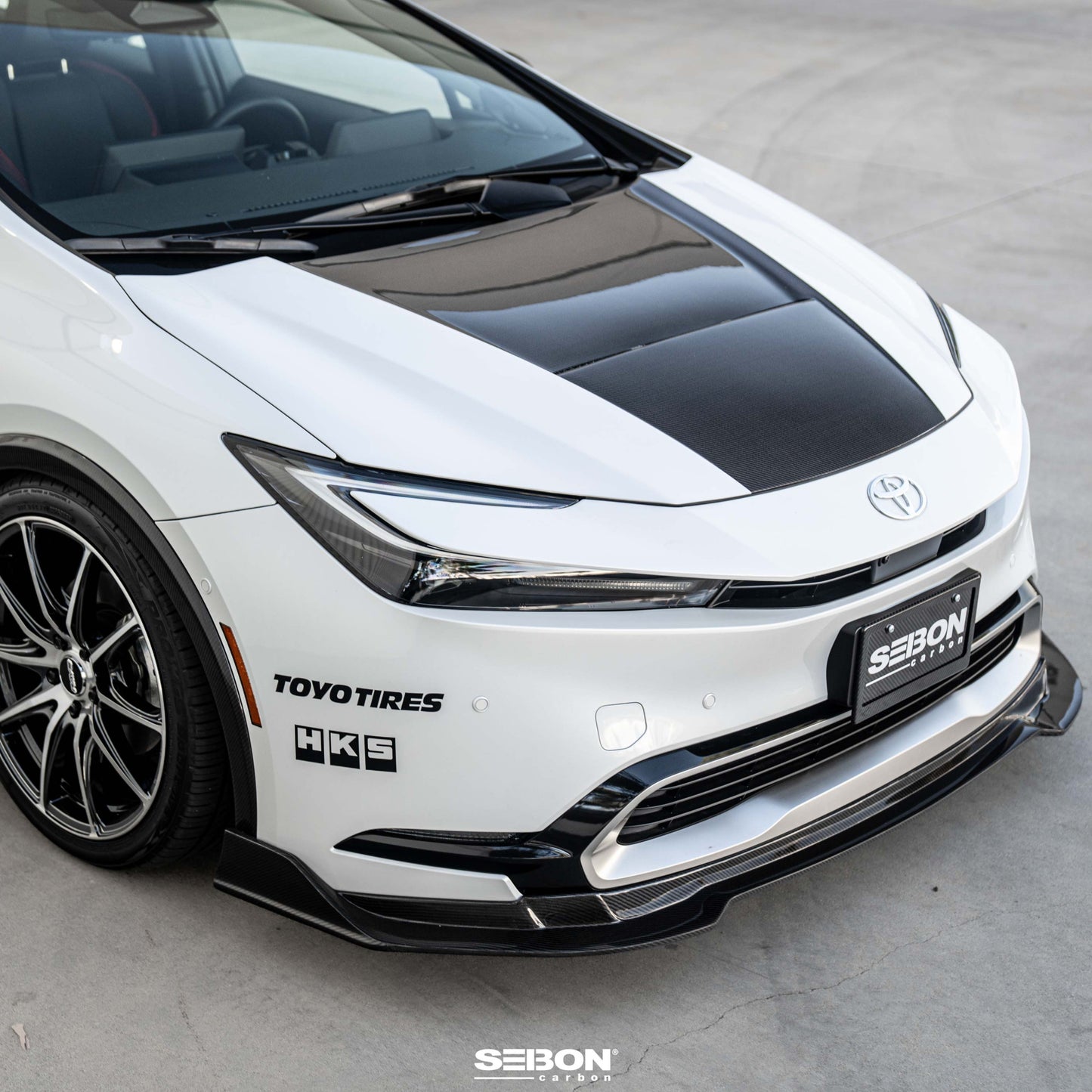 VT-Style Carbon Fiber Hood For 2023-2025 Toyota Prius / Prius Prime