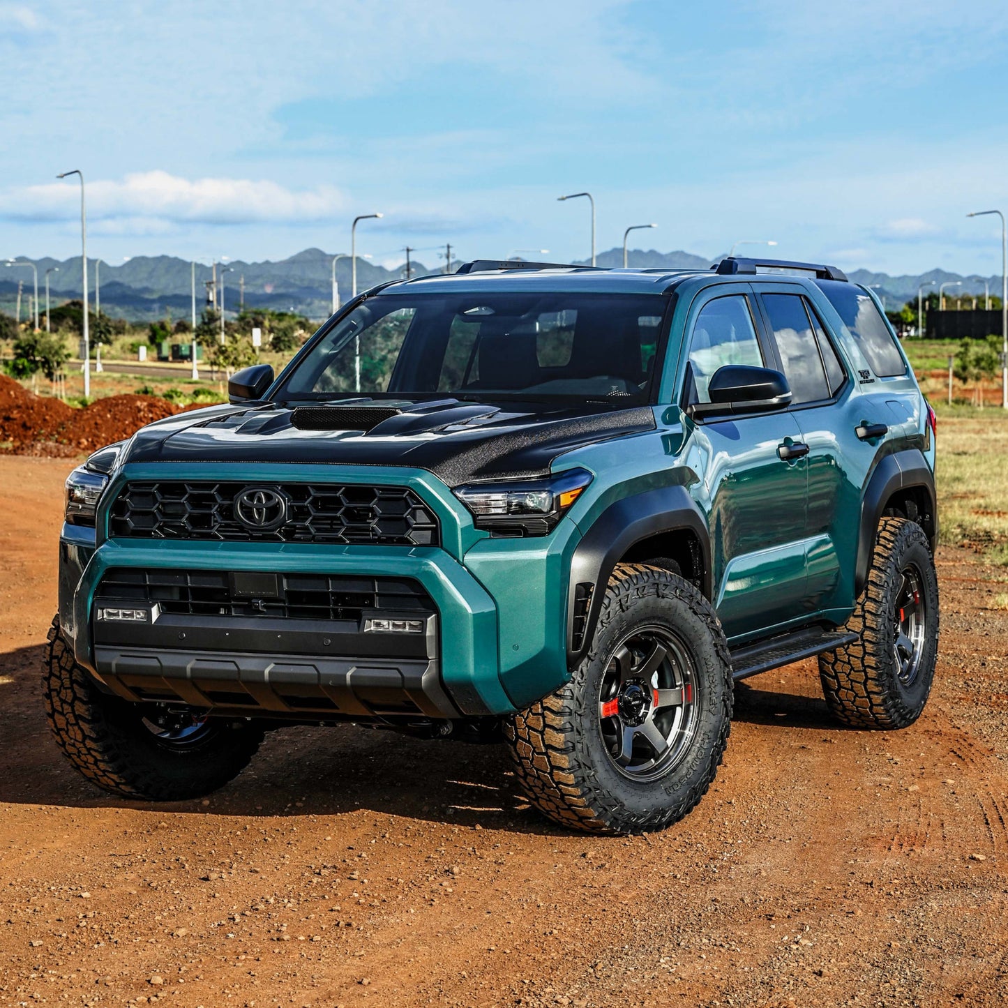TS-Style Carbon Fiber Hood For 2024-2025 Toyota Tacoma / 2025 Toyota 4Runner