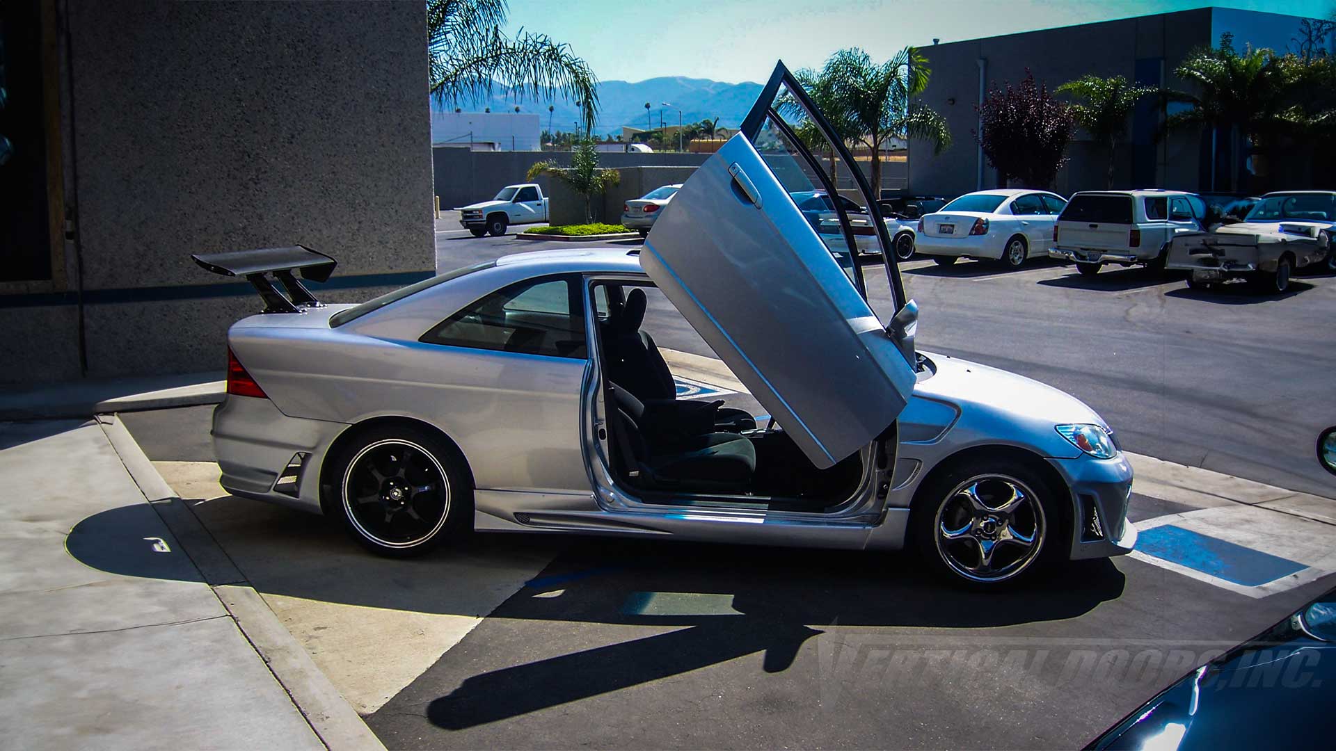 Upgrade Your Civic: Vertical Doors Kit for Honda Civic 2001-2005