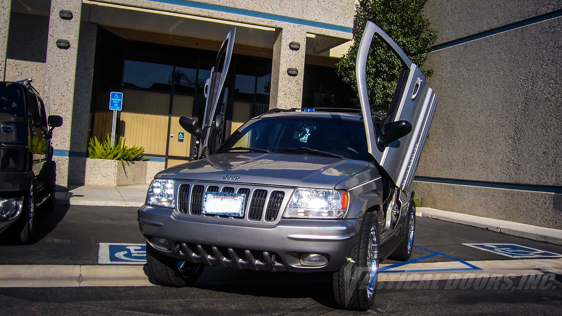 Vertical doors kit compatible Jeep Cherokee 1999-2004 special order kit