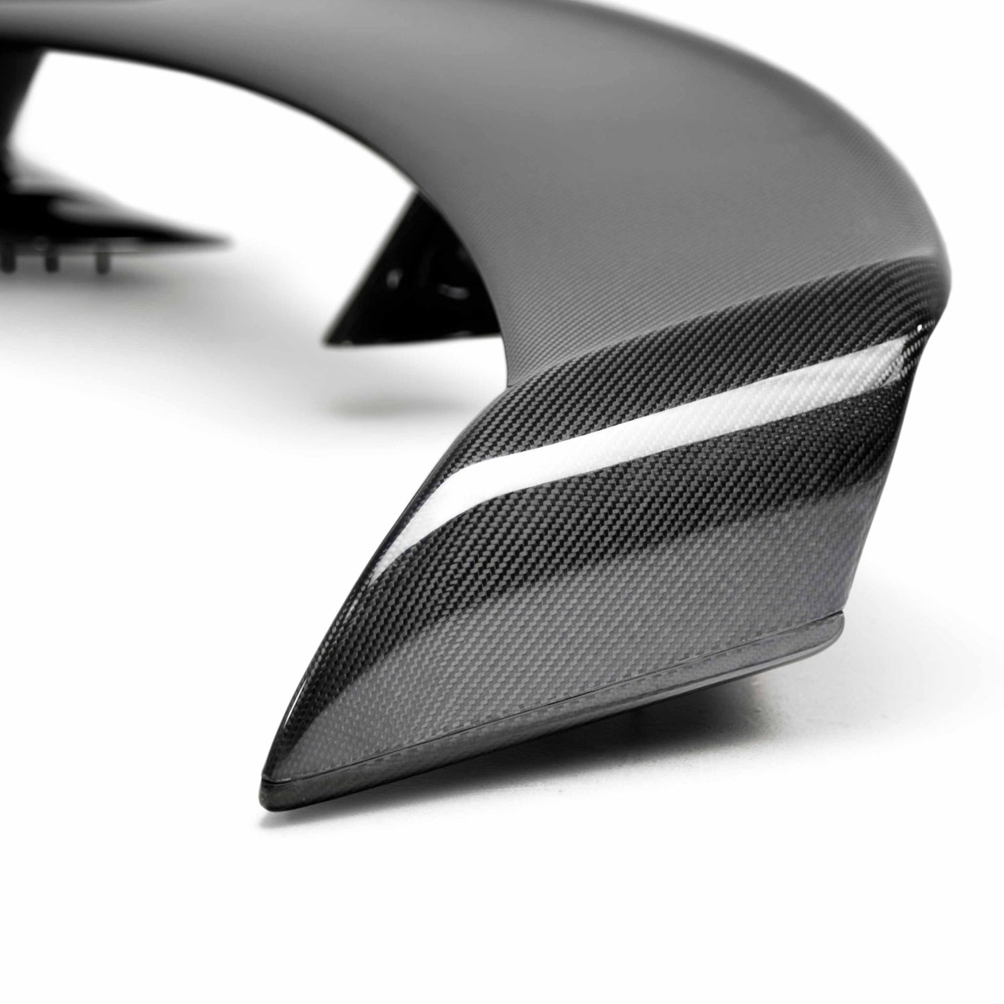 VS-Style Carbon Fiber Rear Spoiler For 2009-2024 Nissan GT-R