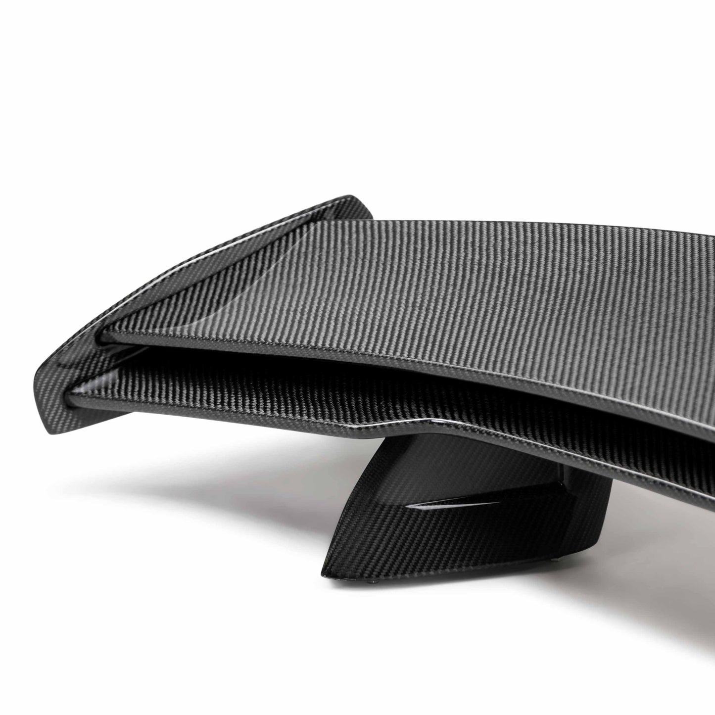 TB-Style Carbon Fiber Spoiler For 2017-2022 Infiniti Q60