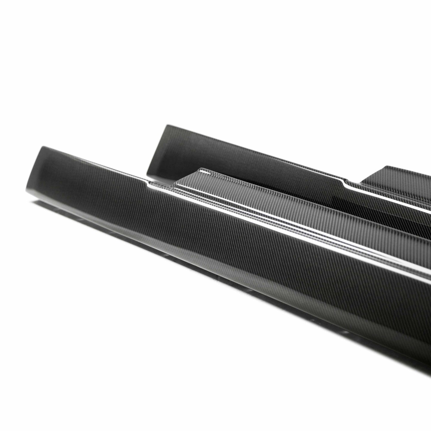 OEM-Style Carbon Fiber Side Skirts For 2009-2016 Nissan GT-R