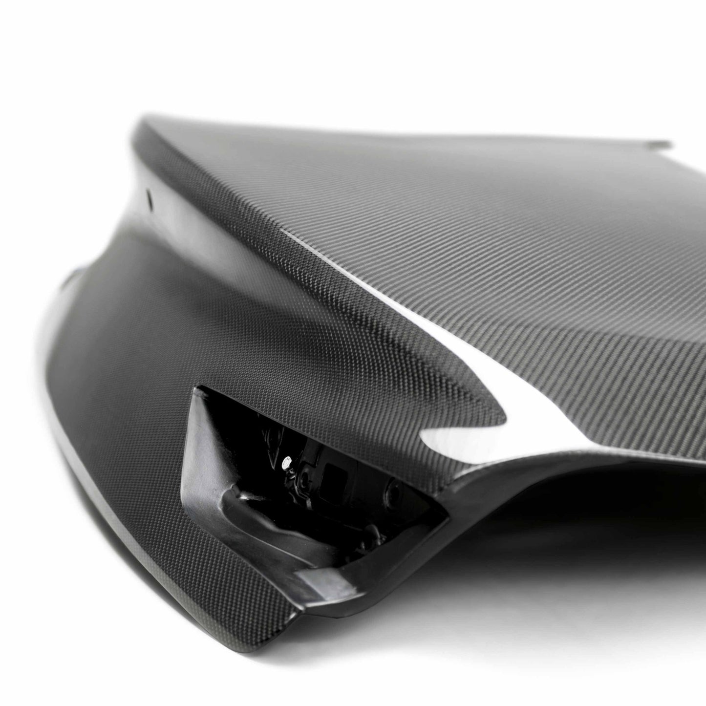 OEM-Style Carbon Fiber Trunk Lid For 2017-2022 Infiniti Q60