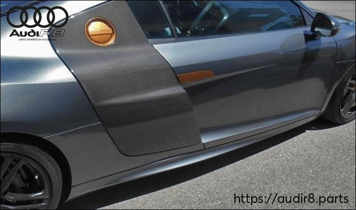 Audi R8 2007-2015 Carbon Fiber V10 Style Side Skirts (2PC)